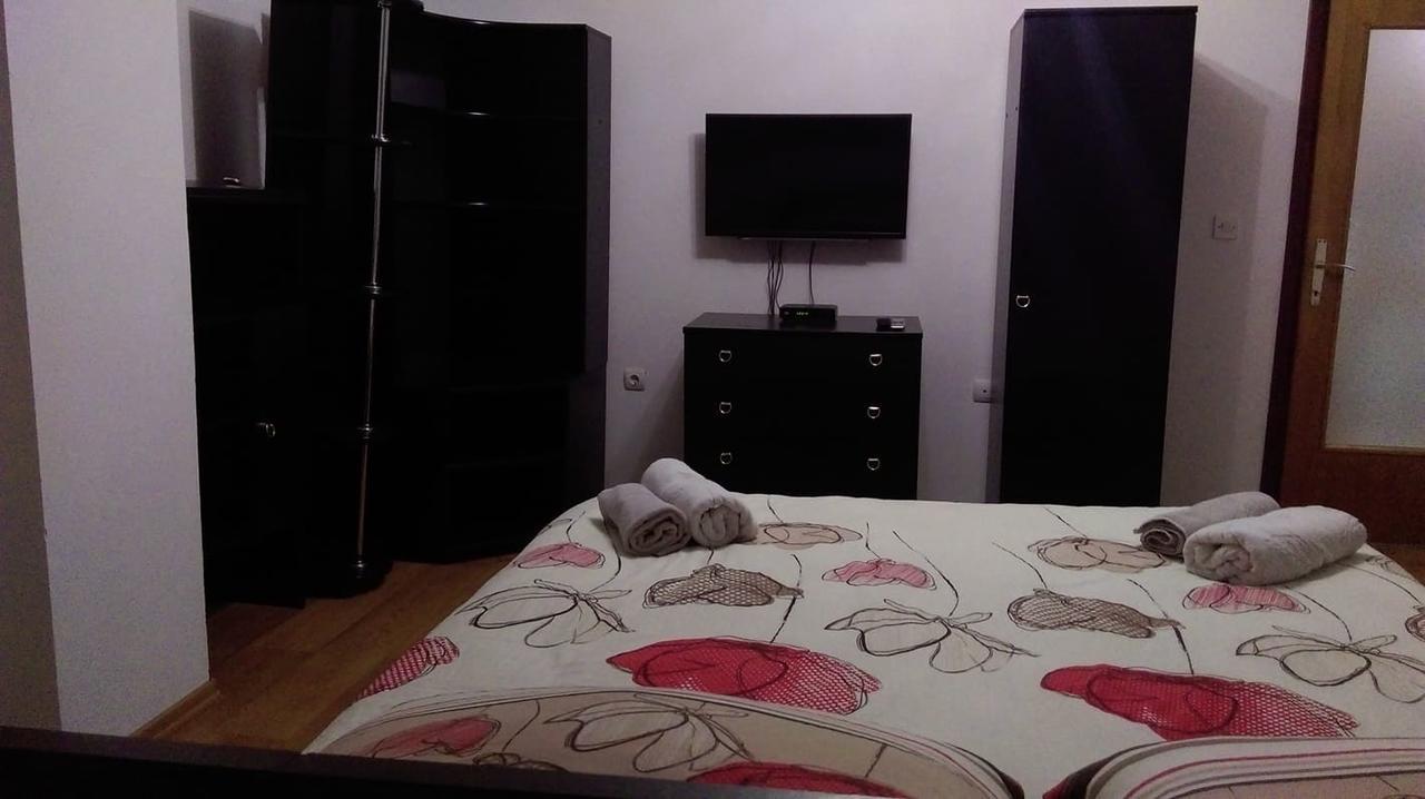 Apartment Denza City Center サラエヴォ エクステリア 写真